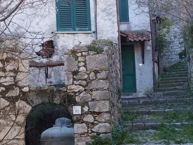 Villa Indipendente in vendita a Baia E Latina, Campania