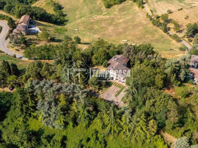Villa Schiera in vendita a Tresinaro - Secchia, Re