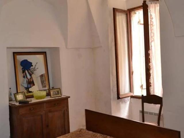 Villa Indipendente in vendita a Bajardo, Liguria