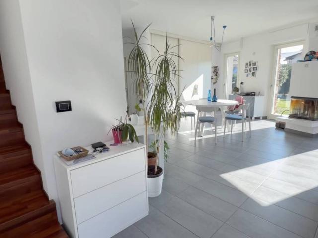 Villa Indipendente in vendita a Unione Montana di Comuni delle Valli di Lanzo, Ceronda e Casternone, Piemonte