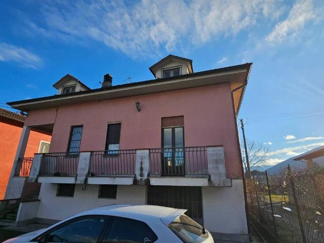 Villa Indipendente in vendita a Unione Montana di Comuni delle Valli di Lanzo, Ceronda e Casternone, Piemonte