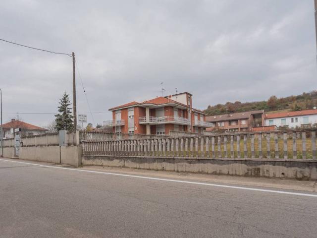 Villa Indipendente in vendita a Piemonte, Asti