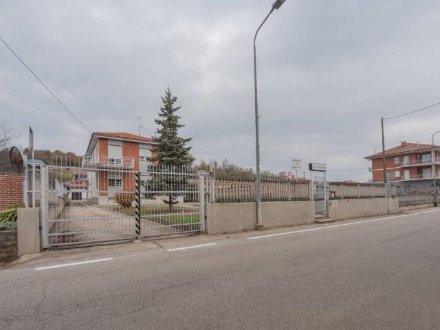 Villa Indipendente in vendita a Piemonte, Asti