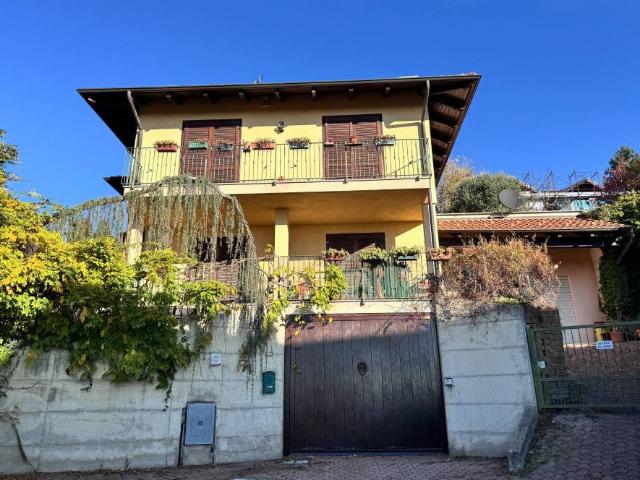 Villa Indipendente in vendita a Il Pilonetto, Piemonte