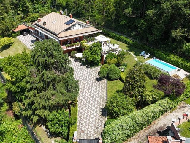 Villa Indipendente in vendita a Il Pilonetto, Piemonte