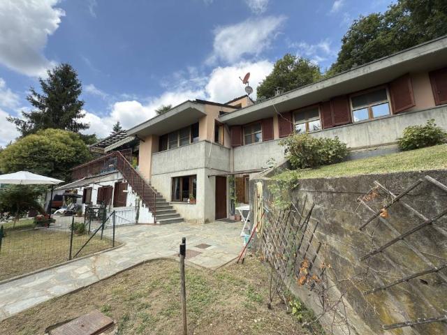 Villa Indipendente in vendita a Il Pilonetto, Piemonte