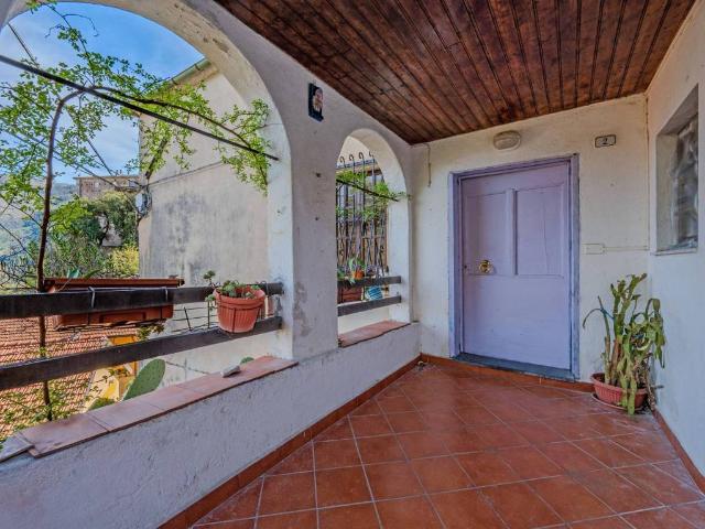 Villa Indipendente in vendita a Balestrino, Liguria
