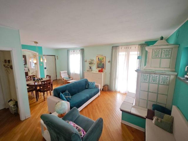 Villa Indipendente in vendita a Ballabio Superiore, Ballabio