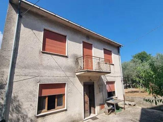 Villa Indipendente in vendita a Balsorano, Abruzzo