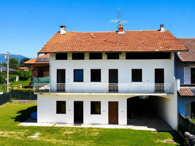 Villa Indipendente in vendita a Fandaglia, Piemonte