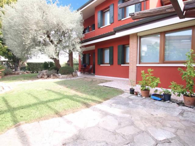 Villa Indipendente in vendita a Fossarossa, Ponte di Barbarano