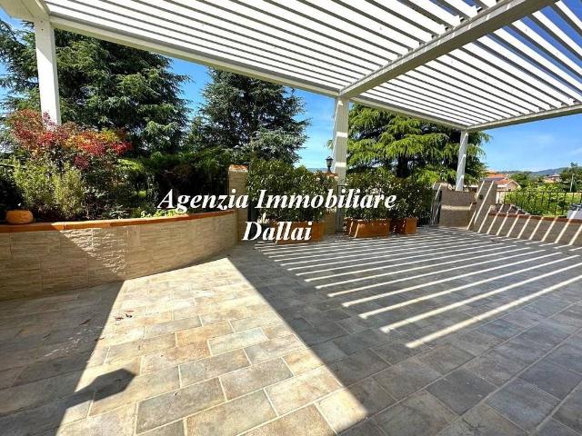 Villa Indipendente in vendita a Cantalupo, Barberino Di Mugello