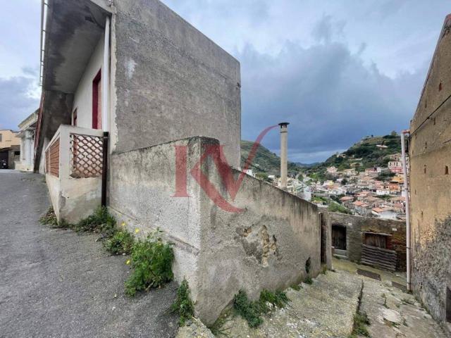 Villa Indipendente in vendita a Centineo, Barcellona Pozzo Di Gotto