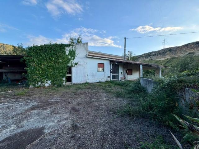 Villa Indipendente in vendita a Gala, Barcellona Pozzo di Gotto