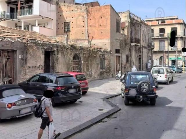Villa Indipendente in vendita a Barcellona, Barcellona Pozzo Di Gotto