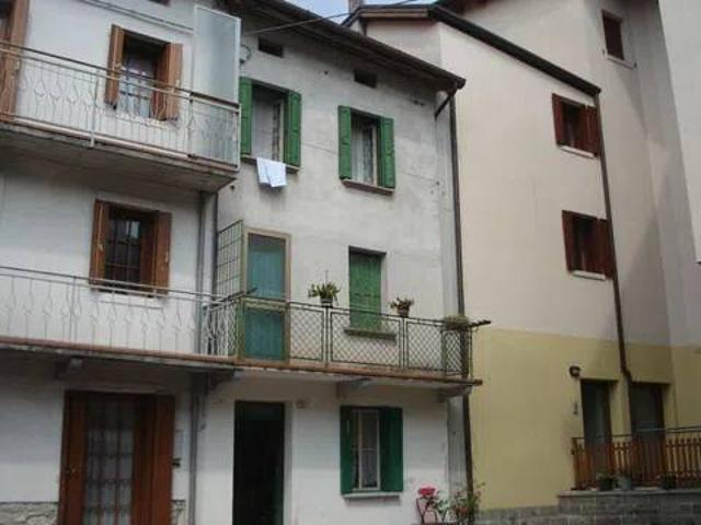 Villa Indipendente in vendita a Barcis, Friuli-Venezia Giulia