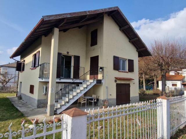Villa Indipendente in vendita a Bardineto, Liguria