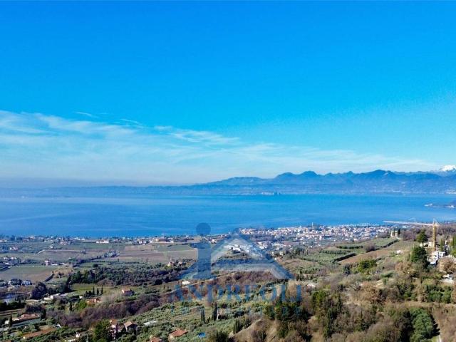 Villa Indipendente in vendita a Bardolino, Veneto