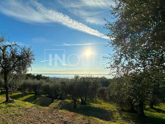 Villa Indipendente in vendita a Bardolino, Veneto