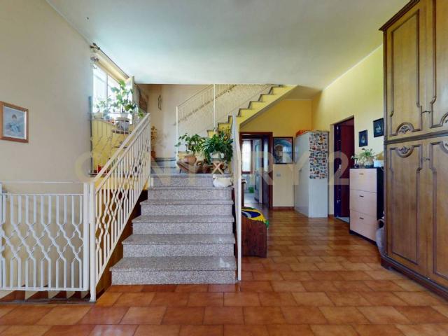 Villa Indipendente in vendita a Bareggio, Milano