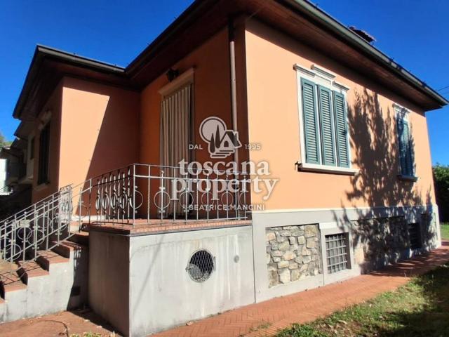 Villa Indipendente in vendita a Lato, Barga