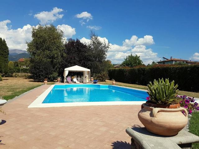 Villa Indipendente in vendita a Unione dei comuni Media Valle del Serchio, Barga