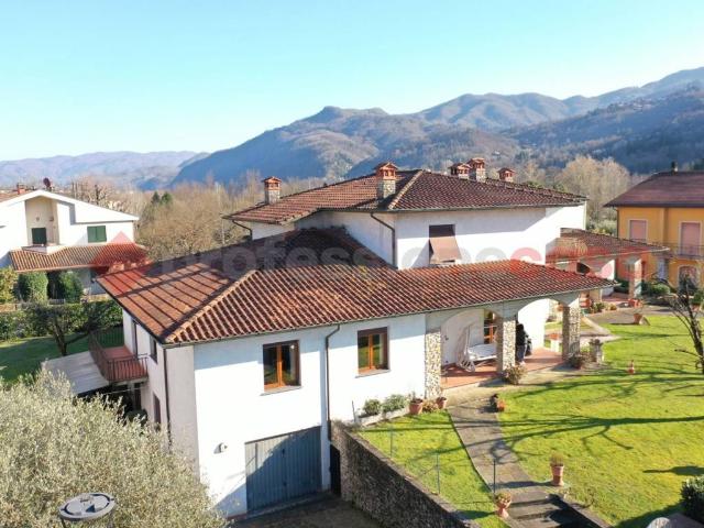 Villa Indipendente in vendita a Unione dei comuni Media Valle del Serchio, Barga