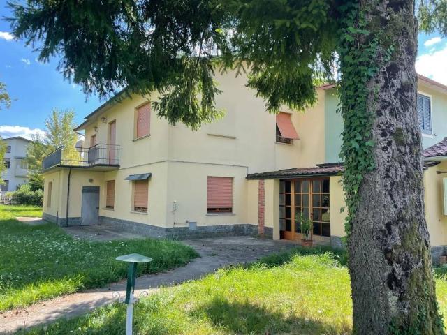 Villa Indipendente in vendita a Diversi, Barga