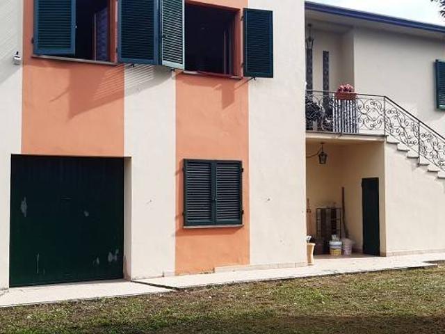 Villa Indipendente in vendita a Unione dei comuni Media Valle del Serchio, Barga