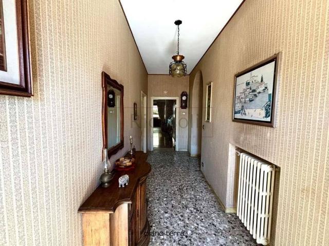 Villa Indipendente in vendita a Unione dei comuni Media Valle del Serchio, Barga