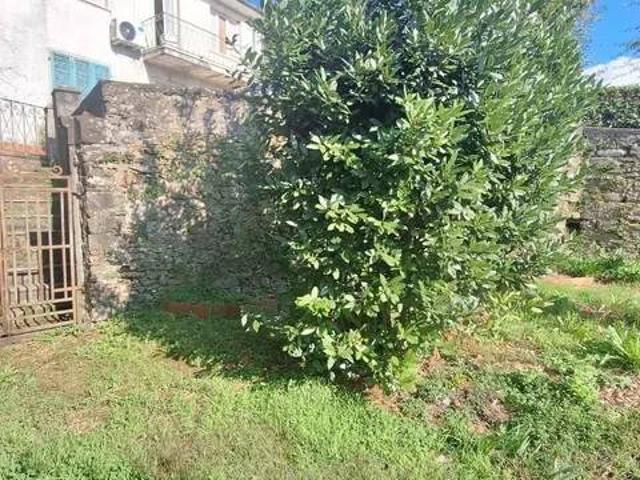 Villa Indipendente in vendita a Unione dei comuni Media Valle del Serchio, Barga