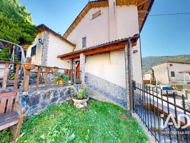 Villa Indipendente in vendita a Bargagli, Liguria