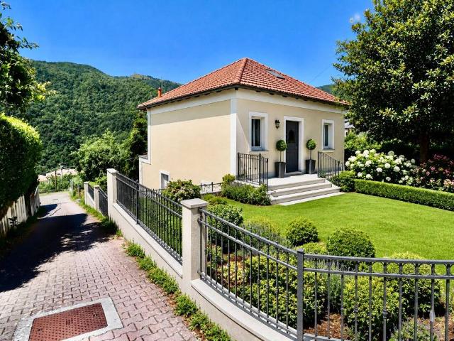 Villa Indipendente in vendita a Bargagli, Liguria