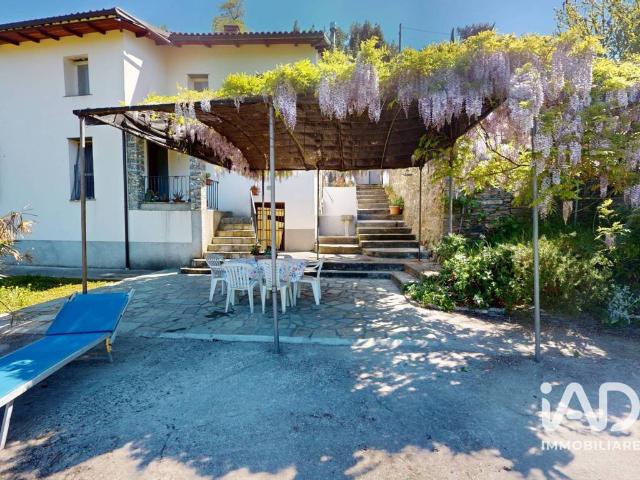 Villa Indipendente in vendita a Bargagli, Liguria