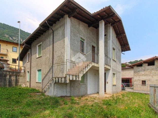 Villa Indipendente in vendita a Comunità montana della Valle Sabbia, Barghe