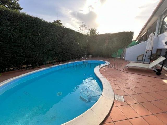 Villa Indipendente in vendita a Puglia, Bari