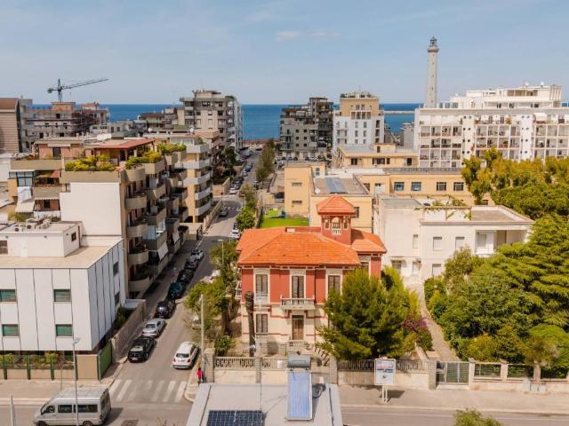 Villa Indipendente in vendita a San Cataldo, Bari