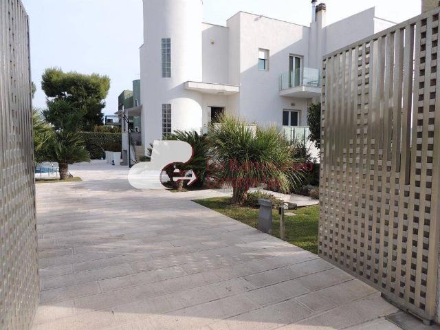 Villa Indipendente in vendita a Municipio 5, Puglia