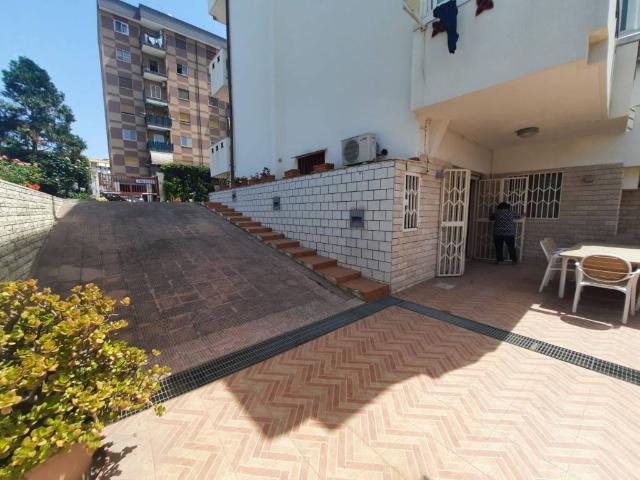 Villa Indipendente in vendita a Municipio 3, Puglia
