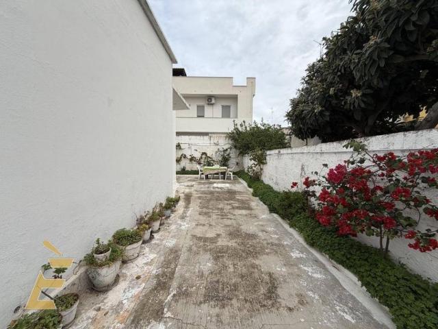 Villa Indipendente in vendita a Puglia, Bari