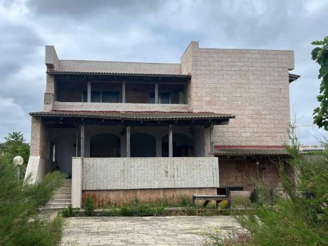 Villa Indipendente in vendita a Municipio 1, Puglia