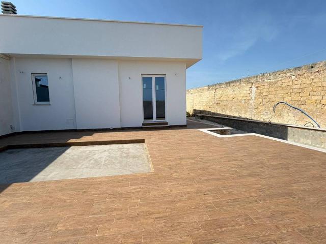 Villa Indipendente in vendita a Municipio 5, Puglia