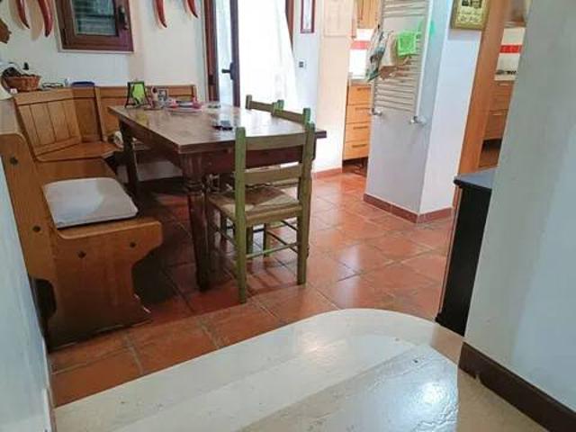Villa Indipendente in vendita a Municipio 4, Puglia