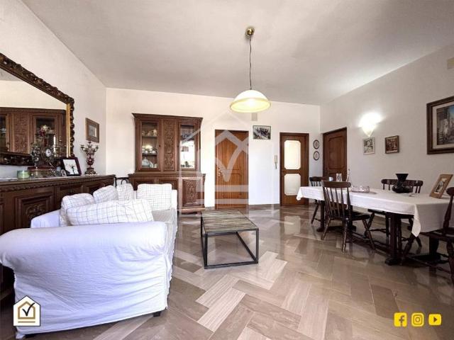 Villa Indipendente in vendita a Municipio 5, Bari