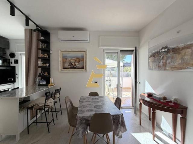 Villa Indipendente in vendita a Municipio 5, Puglia