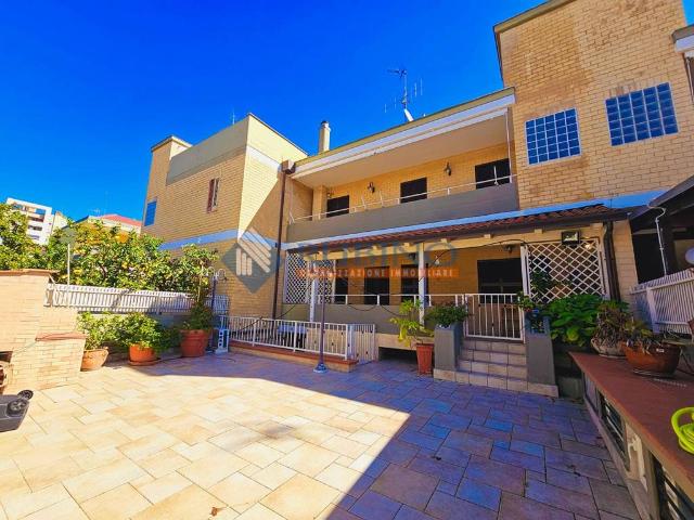 Villa Indipendente in vendita a Bari