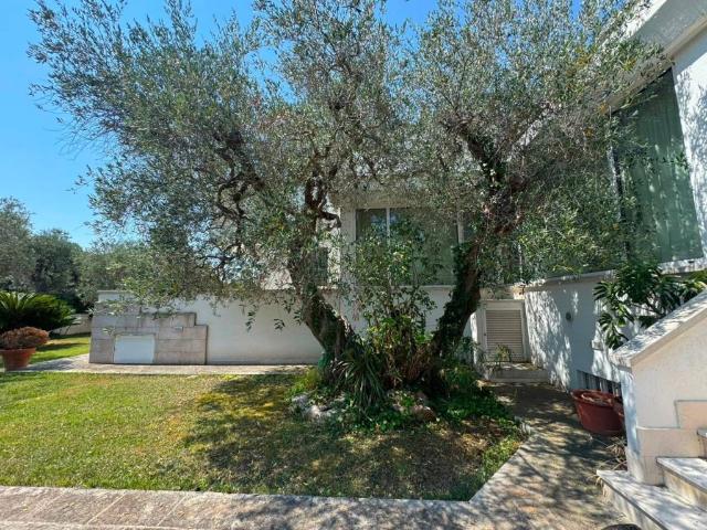 Villa Indipendente in vendita a Puglia, Bari