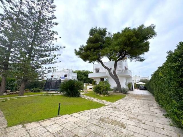 Villa Indipendente in vendita a Municipio 5, Puglia