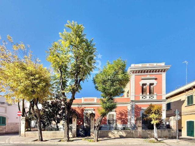 Villa Indipendente in vendita a Municipio 5, Puglia