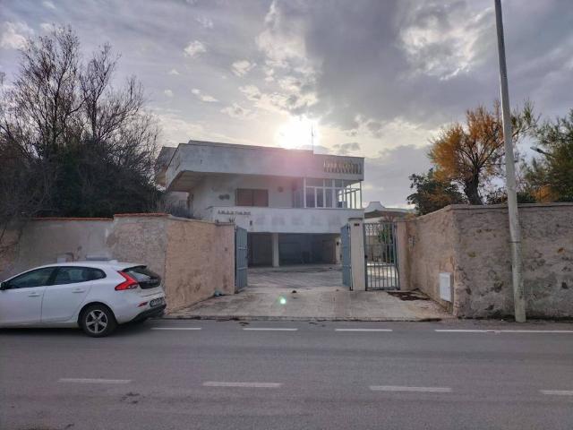 Villa Indipendente in vendita a Municipio 1, Puglia